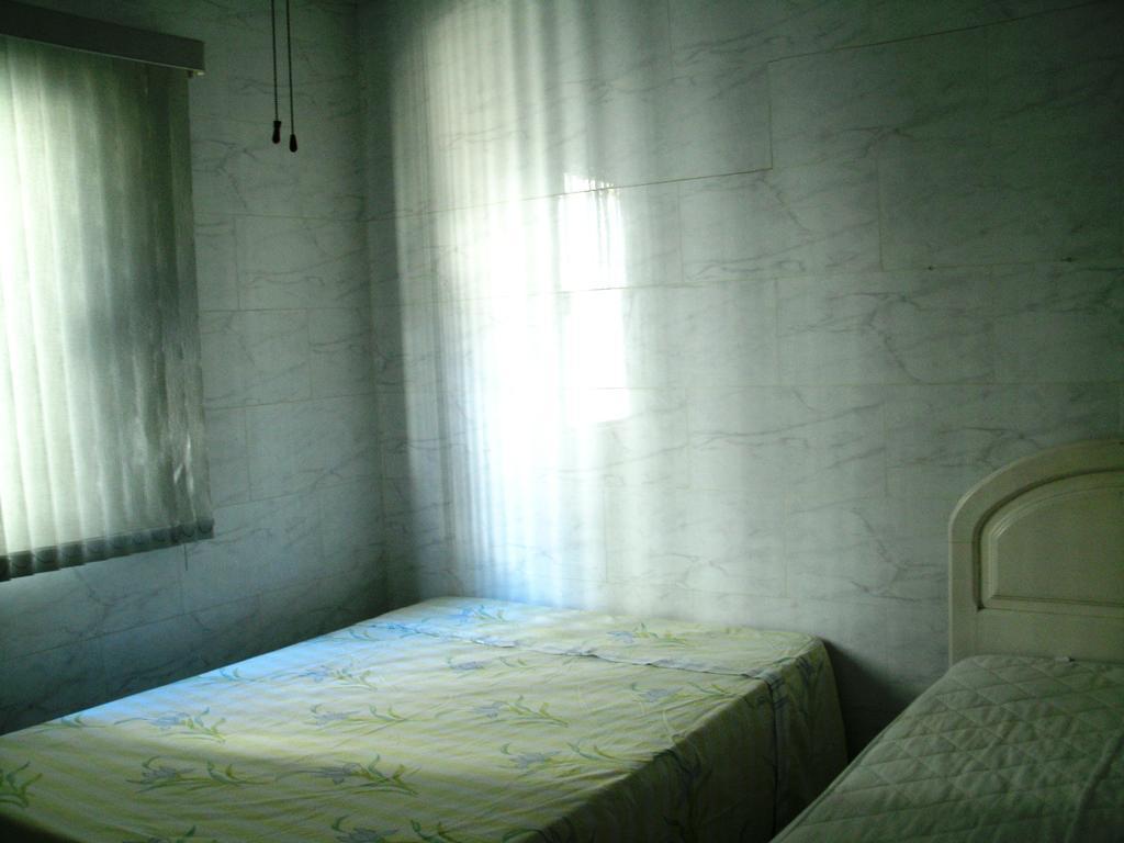 Itagua Guest House อูบาตูบา ภายนอก รูปภาพ