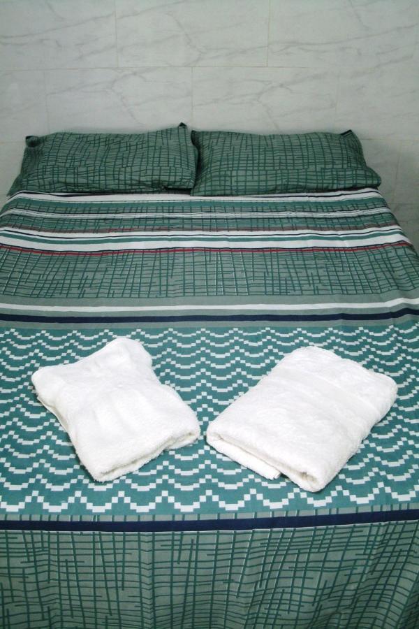Itagua Guest House อูบาตูบา ภายนอก รูปภาพ